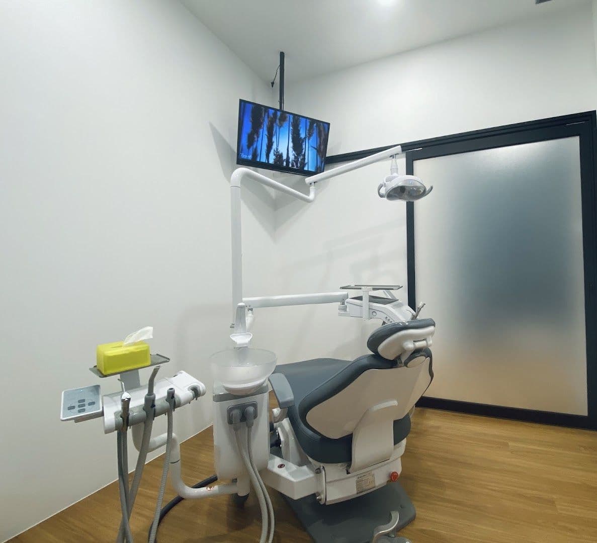 Photo 2 for Black Coral Dental Clinic Satok