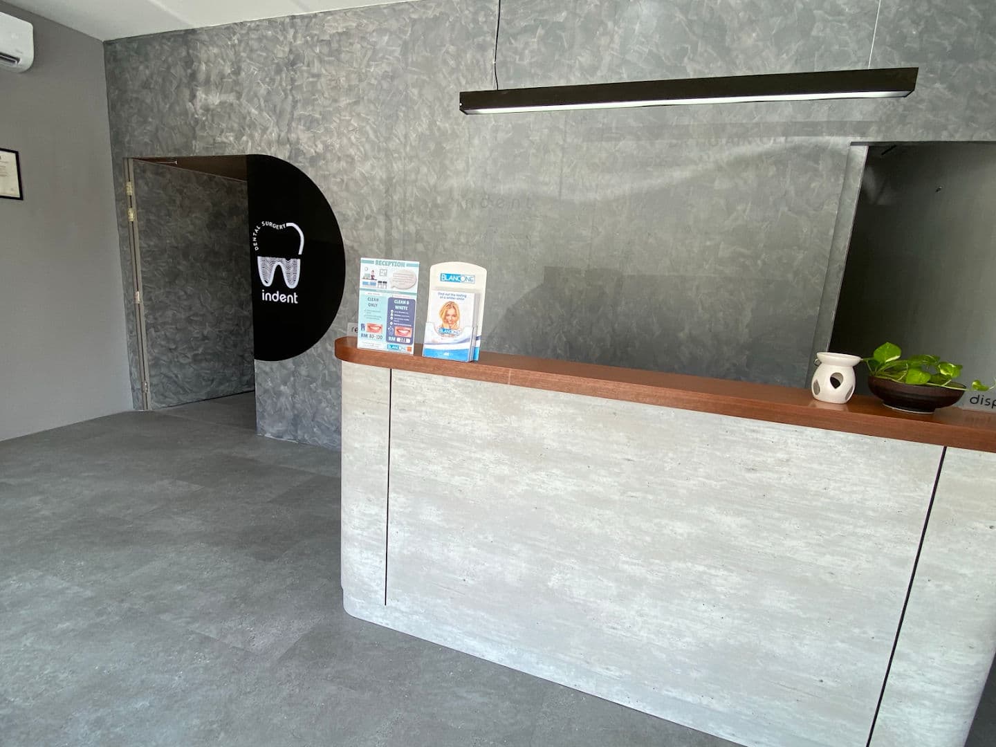 Photo 5 for Indent Dental Surgery
