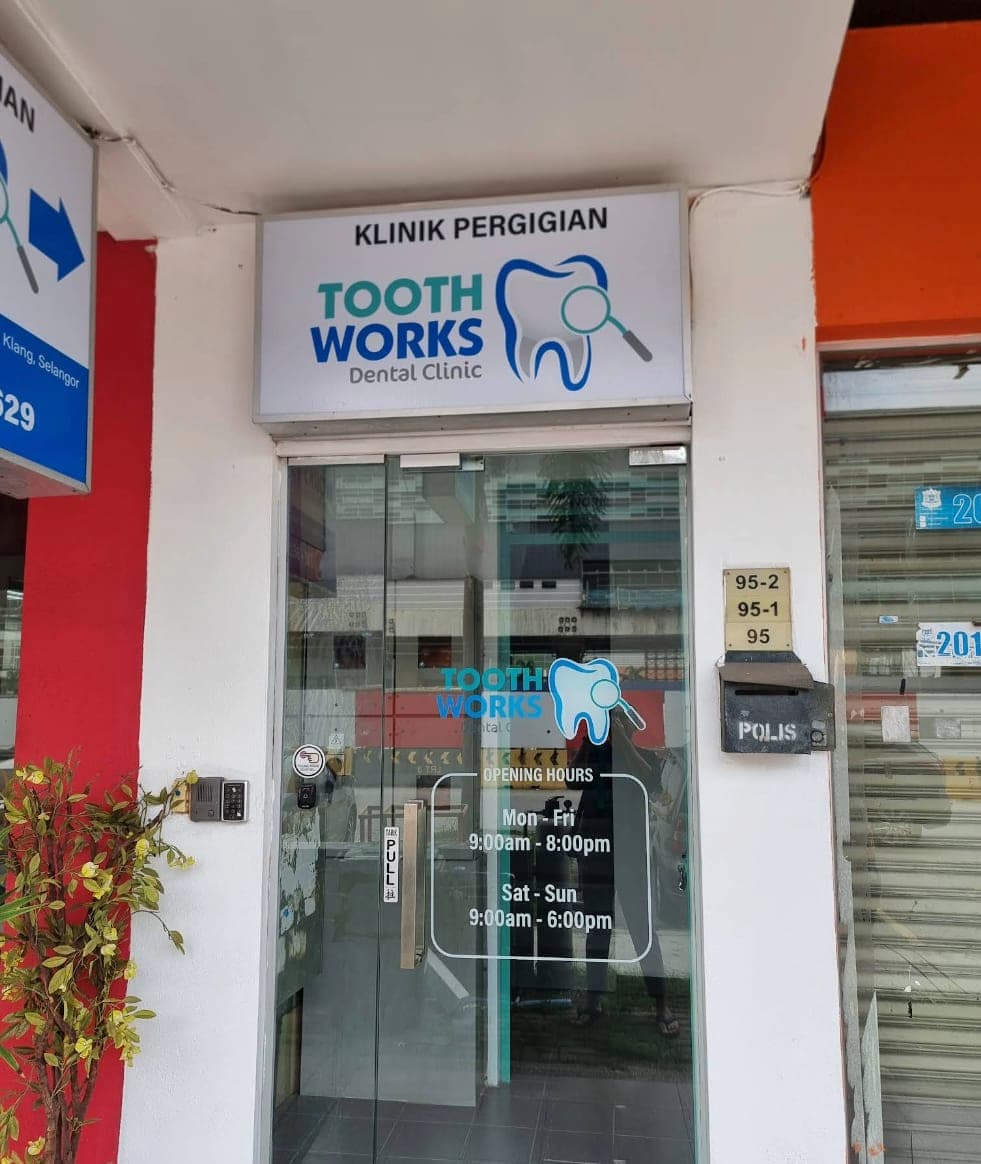 Photo 4 for Tooth Works Dental Clinic Bandar Botanic (Braces, Implants & Invisalign)