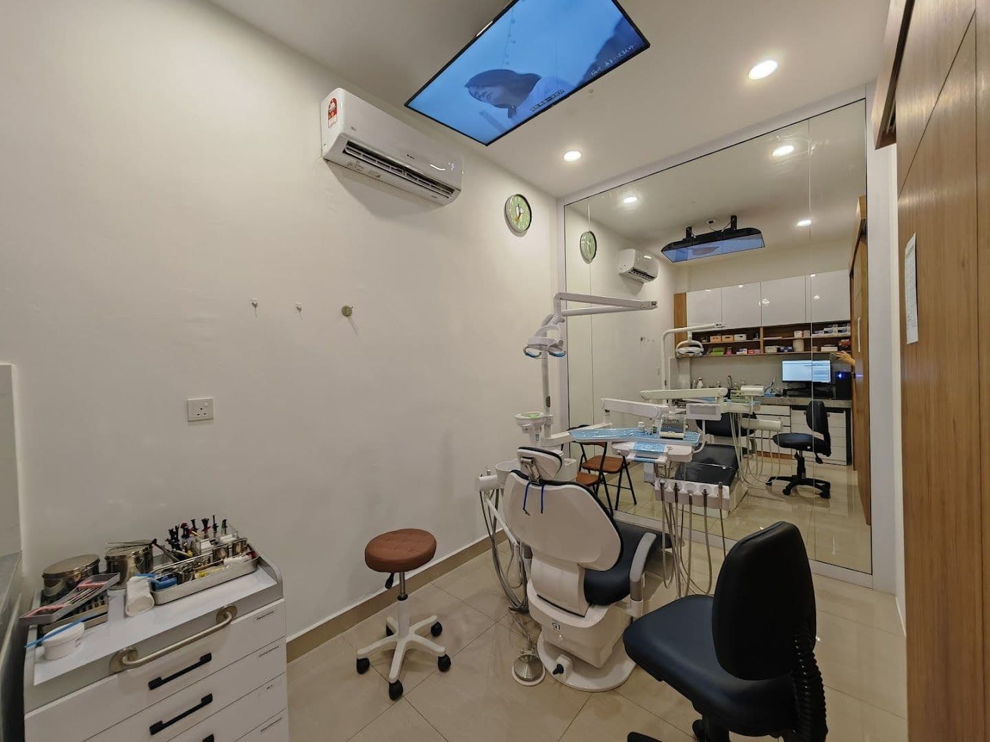 Photo 3 for Klinik Pergigian T & C