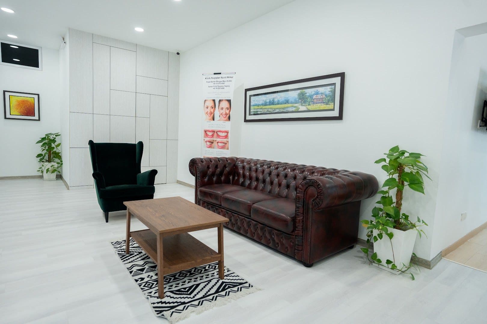 Photo 4 for Klinik Pergigian Nurul Akmar | Wangsa Maju
