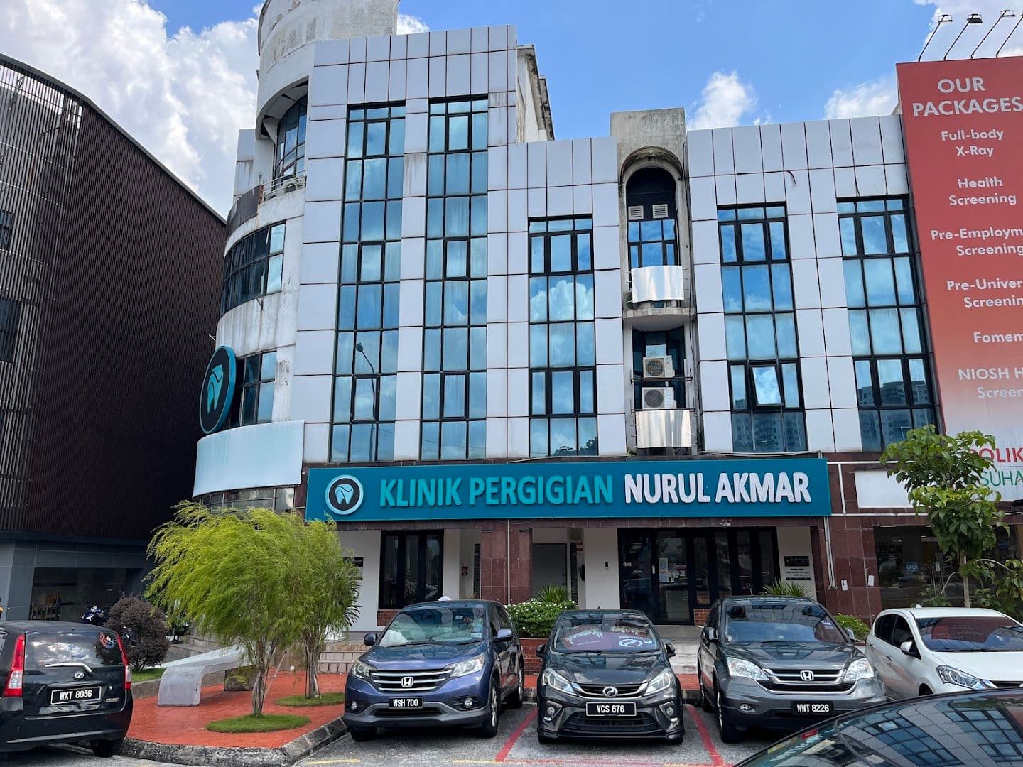Photo 2 for Klinik Pergigian Nurul Akmar | Wangsa Maju