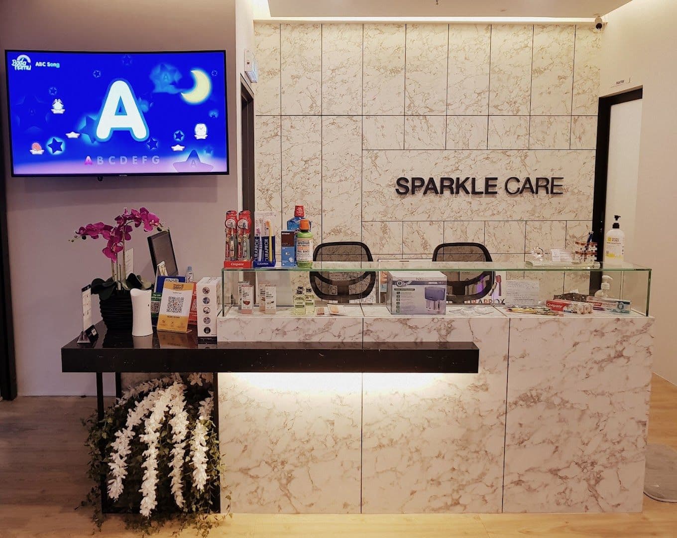Photo 2 for Sparkle Care Dental Clinic Desa Parkcity Kuala Lumpur