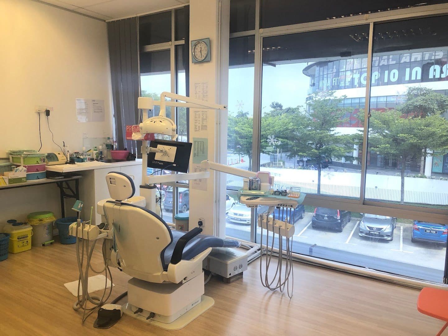 Proheal Dental Clinic Kota Kemuning