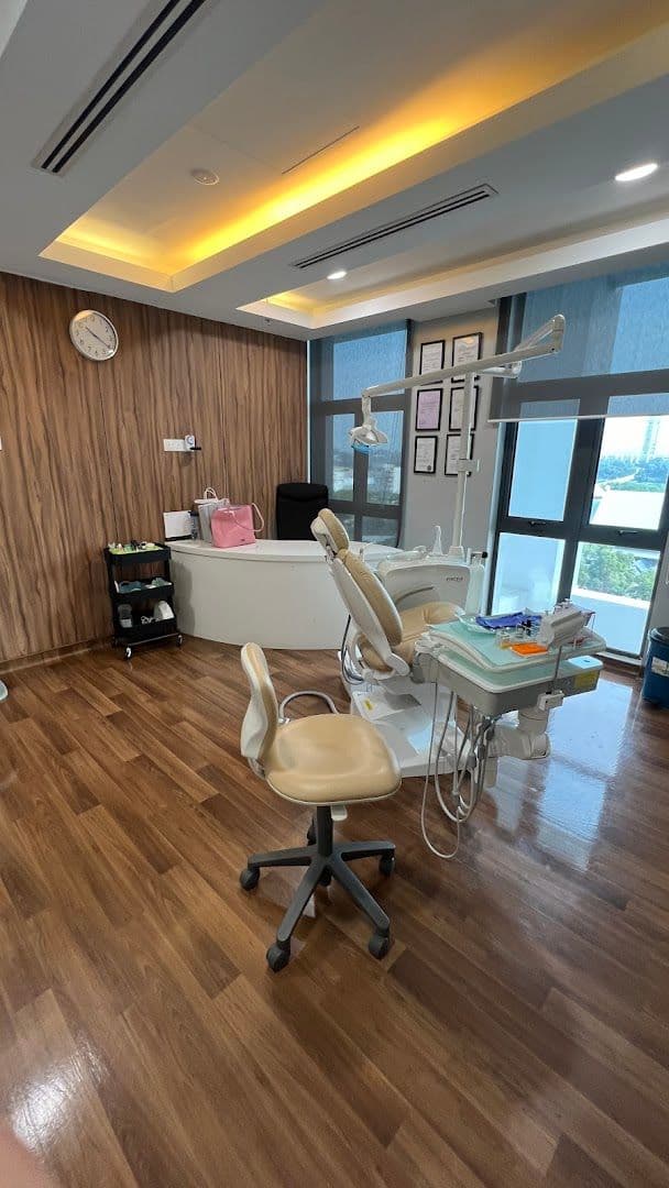 Main photo for Dr Tengku Maryam Paediatric Dental Specialist