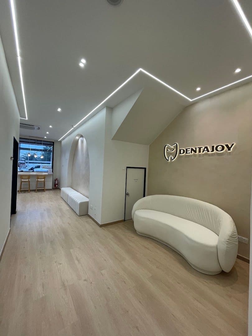 Klinik Pergigian Dentajoy