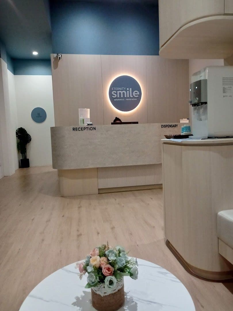 Klinik Pergigian Eternity Smile (Kuching)
