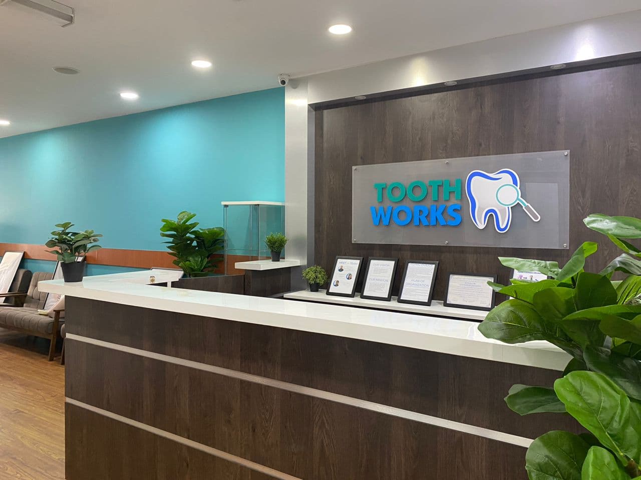 Tooth Works Dental Clinic Bandar Botanic (Braces, Implants & Invisalign)